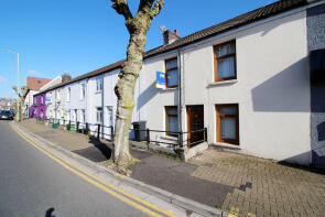 108, Broadway, Treforest, Pontypridd CF37 1BE