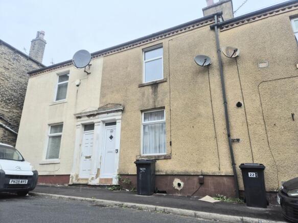 2 bed House to rent Image 8
