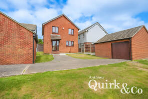 89, Brackendale Avenue, Pitsea SS13 3JX