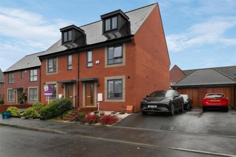 Arcadius Way, Keynsham