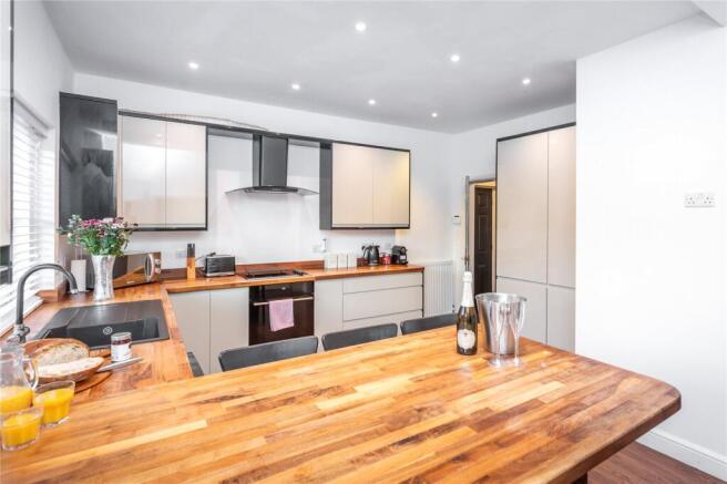 17 bed Terraced for sale Image 12
