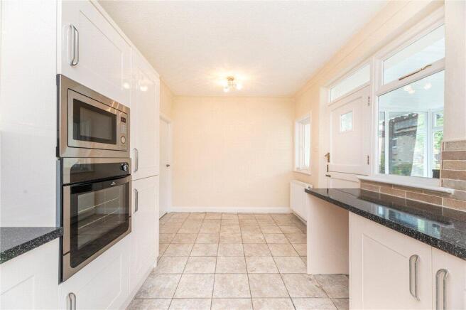 2 bed Semi-Detached for sale Image 8