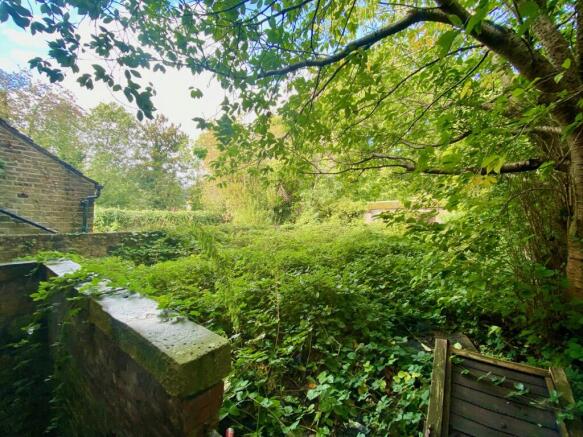 4 bed Terraced for sale Image 4