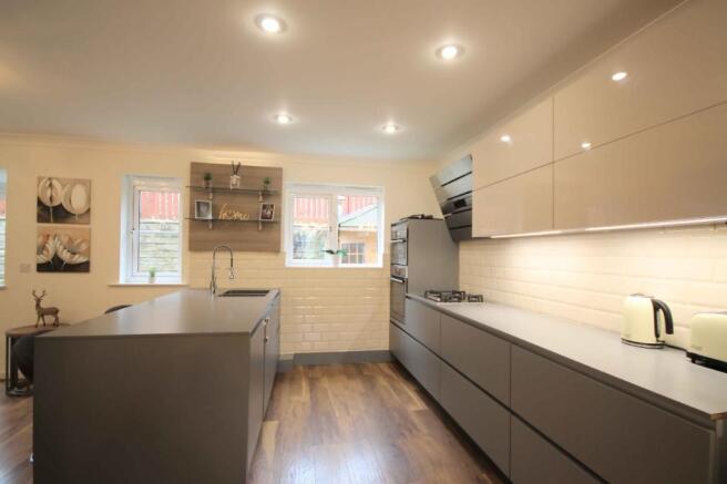 Dining Kitchen