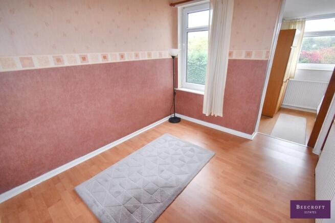 3 bed House to rent Image 10