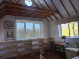 63, Byron Road, Cheltenham GL51 7EY