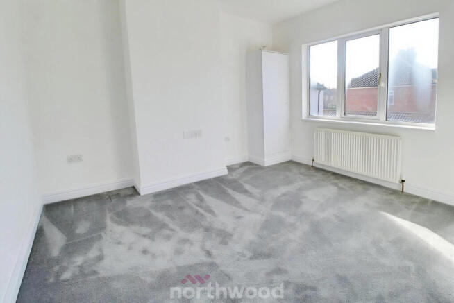 3 bed Terraced to rent Image 6