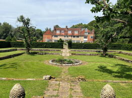 2, Derryswood House, Cranleigh Road, Wonersh, Guildford GU5 0QZ
