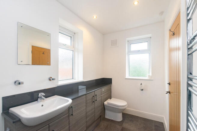 Shower Room 3