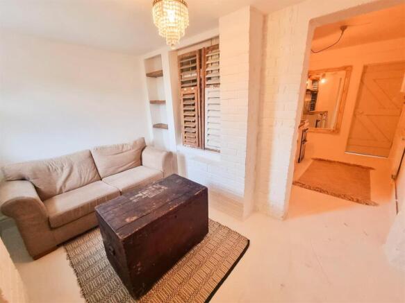 Sitting Area.jpg