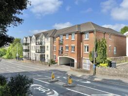 44, Minster Court, West Street, Axminster EX13 5PL