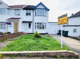 18, Wyre Grove, Edgware HA8 8UW