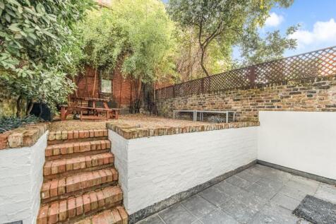 Monmouth Road,
Notting Hill, W2