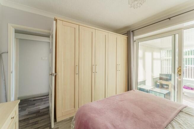 2 bed Semi-Detached Bungalow for sale Image 10