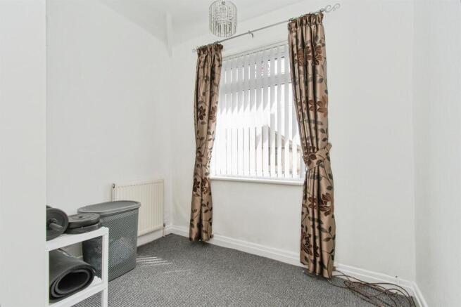 3 bed Detached for sale Image 11