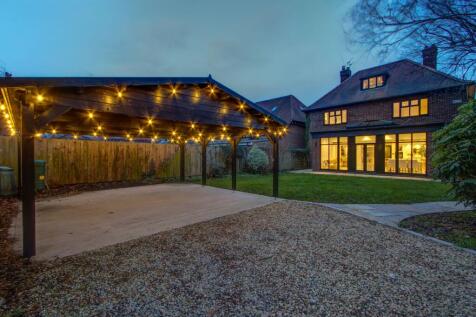 Winslow, The Croft, Gosforth, Newcastle upon Tyne, NE3 4RF