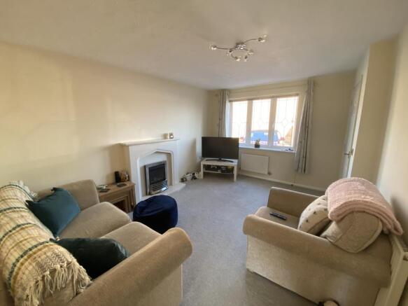 Lounge 2