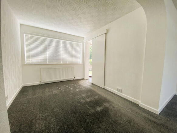 4 bed Semi-Detached for sale Image 11