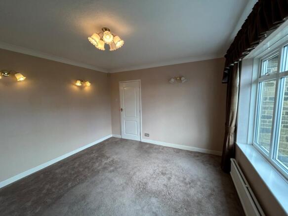 2 bed Bungalow to rent Image 4