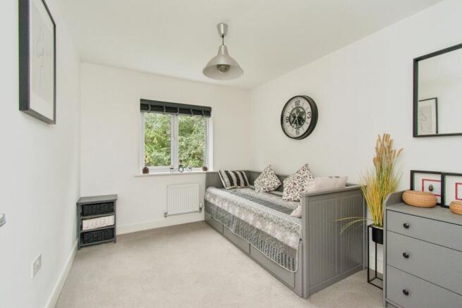 3 bed Town House for sale Image 12