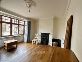 26, York Road, Littlehampton BN17 6EW