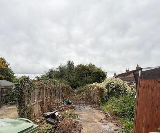2 bed Terraced for sale Image 11