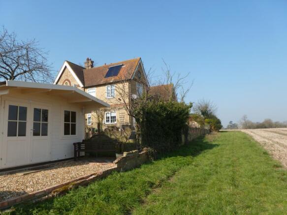 Photo 11