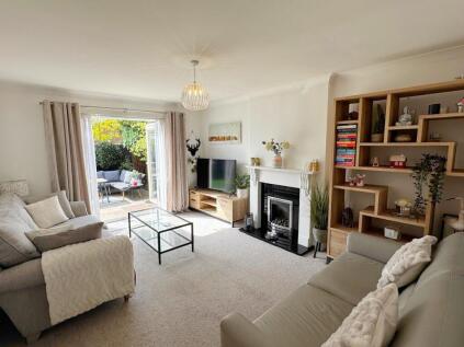 William Bradford Close, Austerfield, DN10