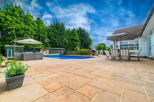 Call 02920 454555 to secure your viewing_3