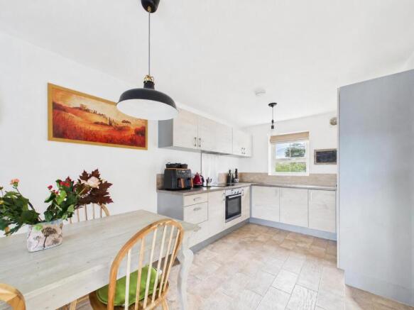 Kitchen/Dining Area