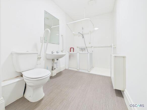 7 bed Flat for sale Image 7