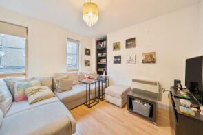 15, 85 Oyster Court, Crampton Street, London SE17 3BW