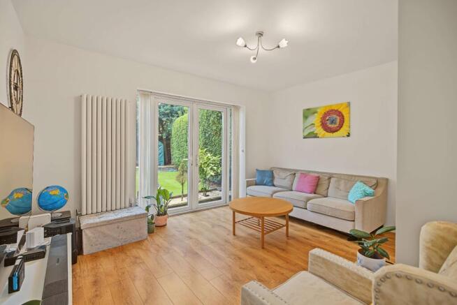 Northenden Road, Sale, M33 photo 2