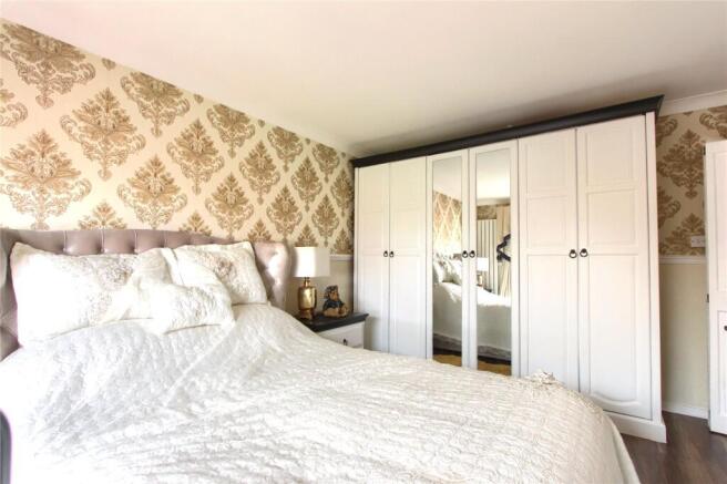 2 bed Bungalow for sale Image 5