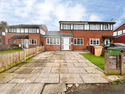 The Sheddings, Bolton, BL3