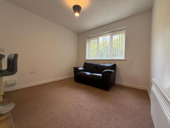 1 bed Flat to rent Image 7