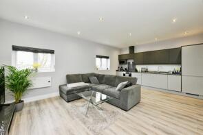 Flat 1, Flat, Chaucer Way, Hoddesdon EN11 9QP