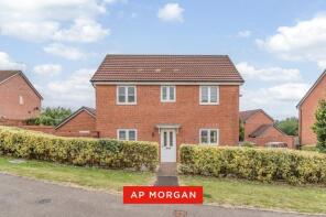 1, Elrington Close, Redditch B97 6HQ