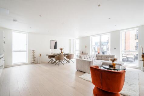 Curtain Place, Shoreditch, EC2A