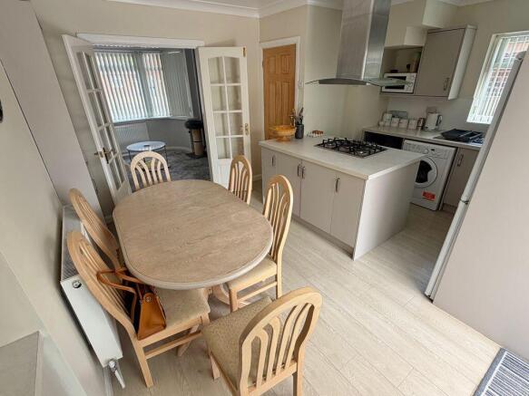 Dunedin Road, Great Barr, Birmingham B44 9DW photo 4