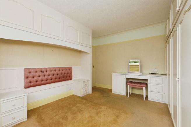 3 bed Semi-Detached for sale Image 9