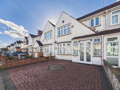 Burnham Gardens, Hounslow, Middlesex, TW4