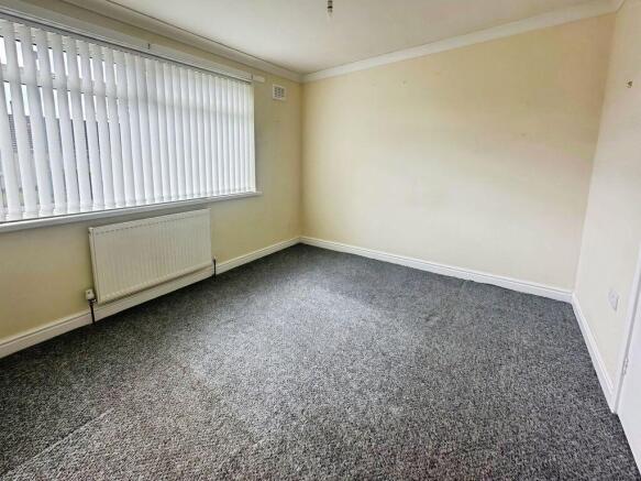 Linshiels Gardens, Ashington, NE63 photo 5