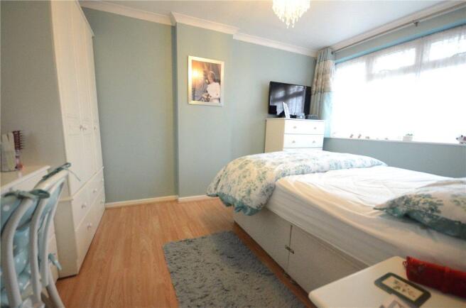 Bedroom 1b
