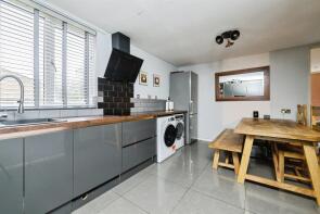 76, Paynels, Orton Goldhay, Peterborough PE2 5QW