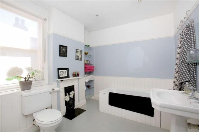 Photo 12