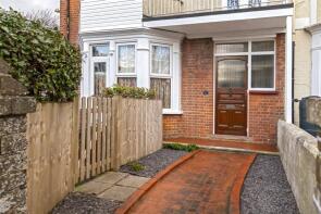 Flat 5, 50, Alexandra Road, Selden, Worthing BN11 2DU