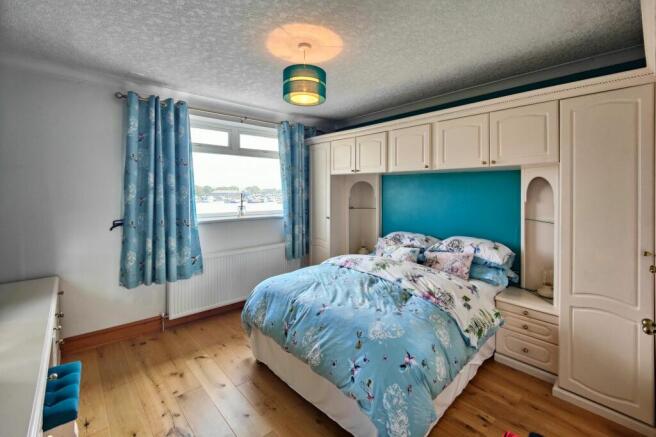 3 Bedrooms
