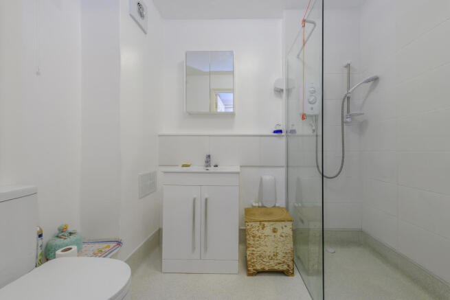 8396834-interior06