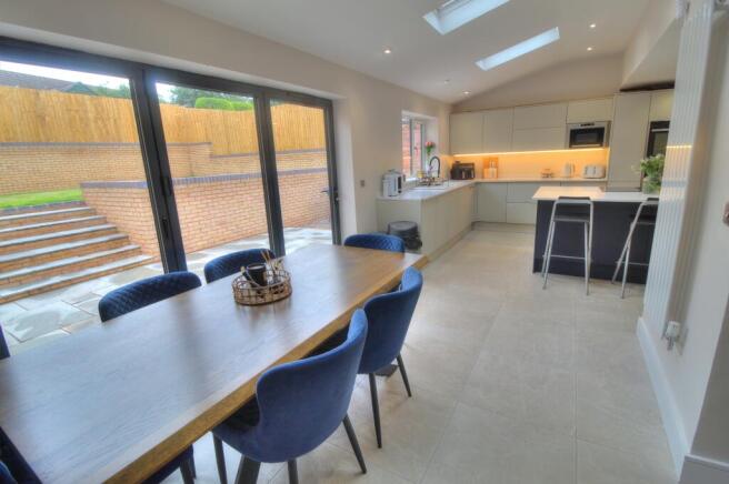 Kitchen Diner